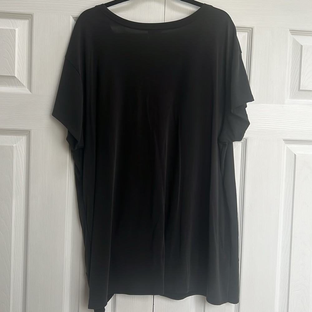 NWT Torrid Knot Tee - Picture 4 of 4